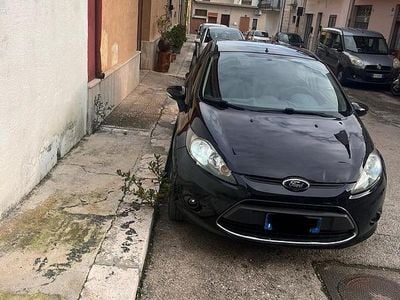 Occasion Ford Fiesta 90 ch (66 kW) 2009 Noir Citadine