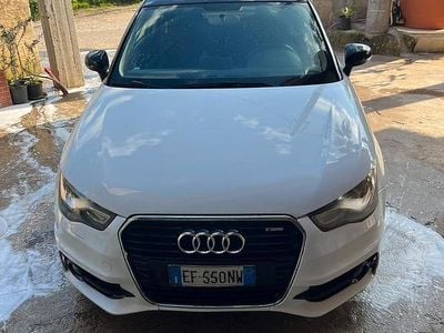 Usata Audi A1 105 CV (77 kW) 2010 Bianco Utilitaria