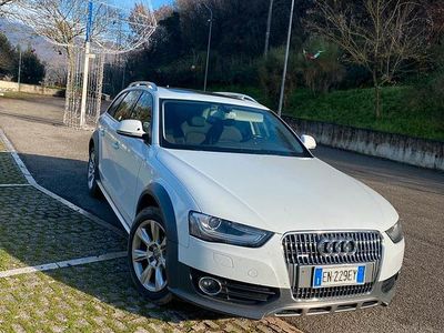 Usata Audi A4 Allroad Business 177 CV (130 kW) 2012 Bianco Station wagon