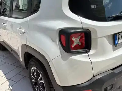 Usata Jeep Renegade 120 CV (88 kW) 2019 Bianco SUV