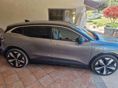 Grigio Usata 2023 Renault Mégane Berlina | 27.500 € (Molto cara)