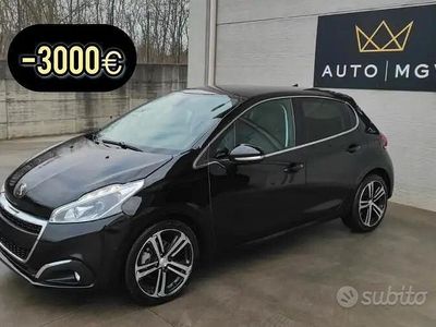 Nero Usata 2018 Peugeot 208 GT-line Utilitaria | 8800 € (Super prezzo)