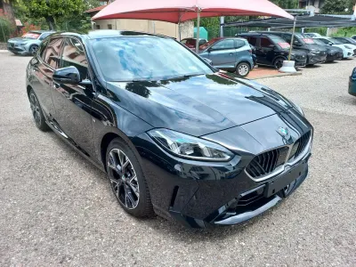 Usata BMW 120 M Sport 156 CV (114 kW) 2025 Nero Utilitaria