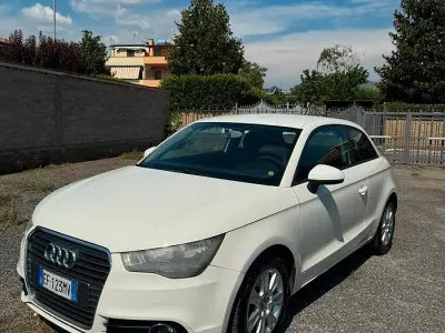 Usata Audi A1 Ambition 105 CV (77 kW) 2010 Bianco Utilitaria