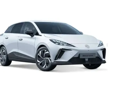 Nuova MG MG4 EV 139 kW (190 CV) 2026 Bianco Utilitaria