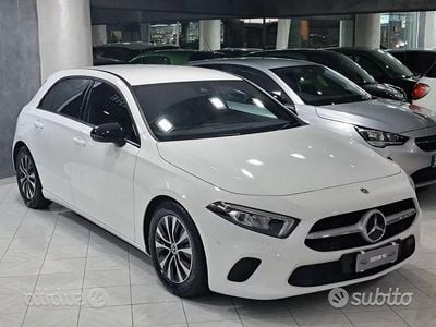 Bianco Usata 2022 Mercedes A180 Berlina | 22.500 € (Super prezzo)