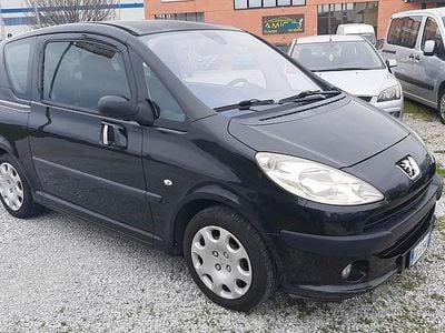 Usata Peugeot 1007 73 CV (53 kW) 2008 Nero Monovolume