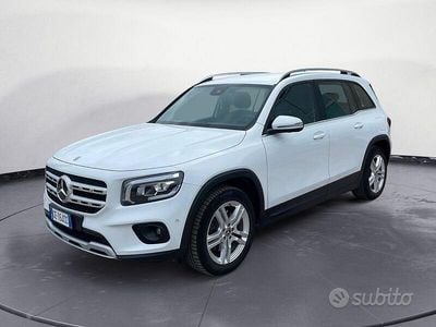 Usata Mercedes GLB200 Business 150 CV (110 kW) 2021 Bianco SUV