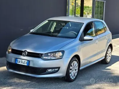 Usata VW Polo Comfortline 75 CV (55 kW) 2014 Grigio Berlina