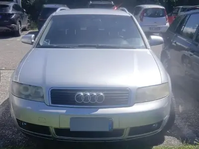 Usata Audi A4 130 CV (95 kW) 2004 Grigio Station wagon