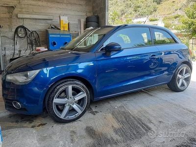 Usata Audi A1 105 CV (77 kW) 2011 Blu Utilitaria
