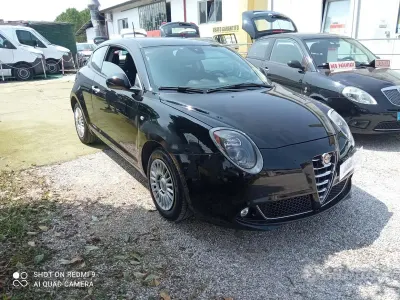 Usata Alfa Romeo MiTo 69 CV (50 kW) 2015 Nero Utilitaria