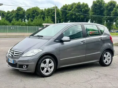 Usata Mercedes A150 Avantgarde 95 CV (69 kW) 2008 Grigio Berlina