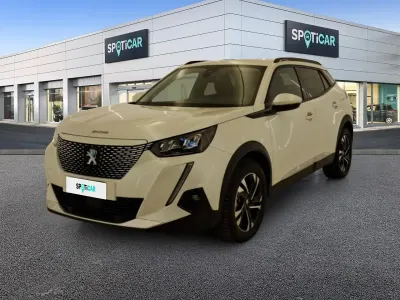 Usata Peugeot e-2008 Allure 100 kW (136 CV) 2021 Bianco SUV