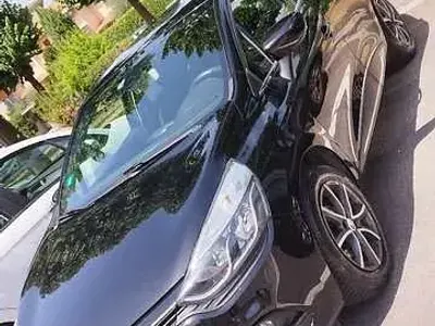 Usata Renault Clio IV Life 90 CV (66 kW) 2017 Berlina