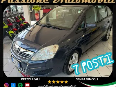 Usata Opel Zafira Cosmo 110 CV (80 kW) 2009 Grigio Monovolume