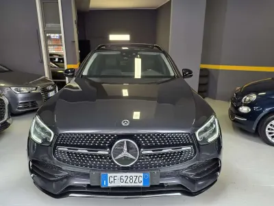 Usata Mercedes GLC300e Executive 194 CV (142 kW) 2021 Grigio SUV