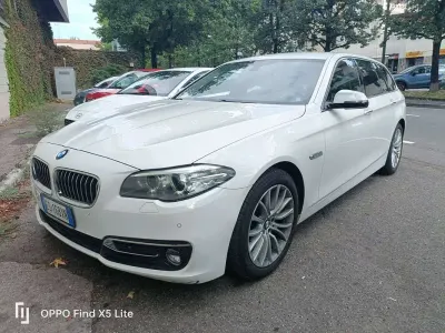 Usata BMW 520 Luxury Line 184 CV (135 kW) 2013 Bianco Station wagon