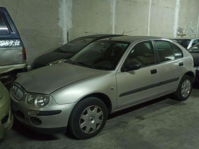 Usata Rover 25 75 CV (55 kW) 2003 Bianco Utilitaria