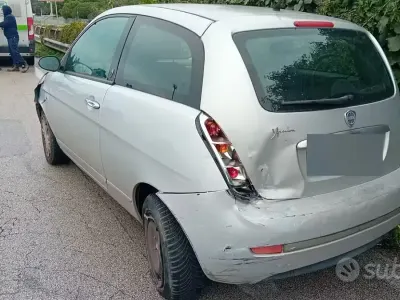 Usata Lancia Ypsilon