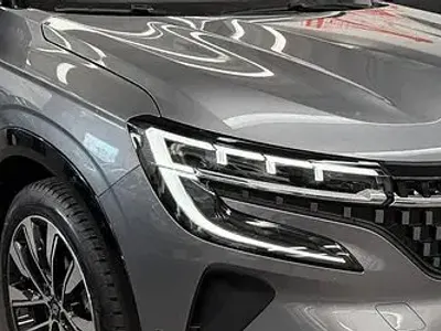 Usata Renault Austral Techno 199 CV (146 kW) 2023 Grigio SUV