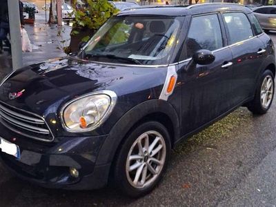 Usata Mini Countryman Business 111 CV (81 kW) 2016 Blu/azzurro SUV