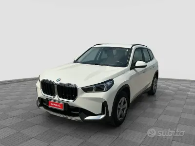 Usata BMW X1 Shadowline 150 CV (110 kW) 2023 Bianco SUV