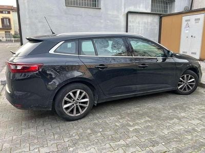 Usata Renault Mégane IV Business 116 CV (85 kW) 2020 Nero Station wagon