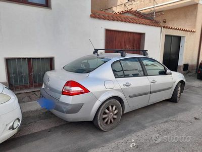 Usata Renault Mégane II 82 CV (60 kW) 2006 Grigio Berlina