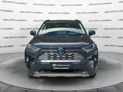 Usata Toyota RAV4 Hybrid Active 218 CV (160 kW) 2025 Grigio SUV