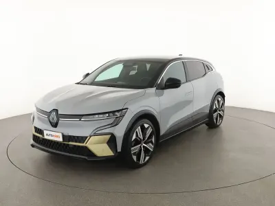 Usata Renault Megane E-Tech Iconic 160 kW (218 CV) 2022 Grigio Berlina