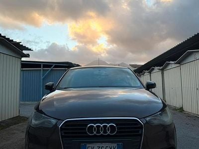 Usata Audi A1 122 CV (89 kW) 2012 Marrone Utilitaria