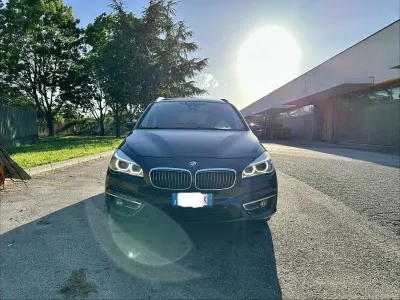 Begagnad BMW 216 Gran Tourer Luxury Line 116 HK (85 kW) 2016 Minibuss