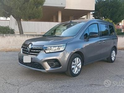 Usata Renault Kangoo Edition One 95 CV (69 kW) 2021 Grigio Monovolume