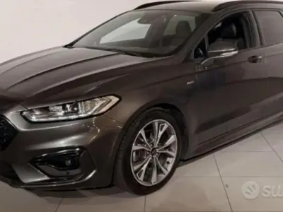 Usata Ford Mondeo 150 CV (110 kW) 2017 Marrone Station wagon