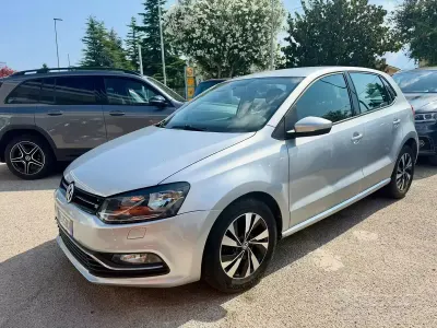 Usata VW Polo 75 CV (55 kW) 2016 Grigio Berlina