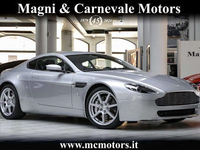 usata Aston Martin V8 Vantage SPORTSHIFT|NAVIGATORE|CRUISE|BLUETOOTH|PDC