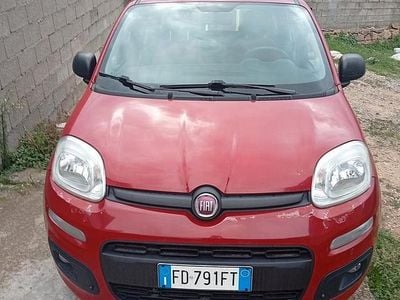 Usata Fiat Panda Pop 69 CV (50 kW) 2016 Rosso Utilitaria