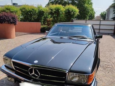 Usata Mercedes SL300 188 CV (138 kW) 1986 Nero Cabrio