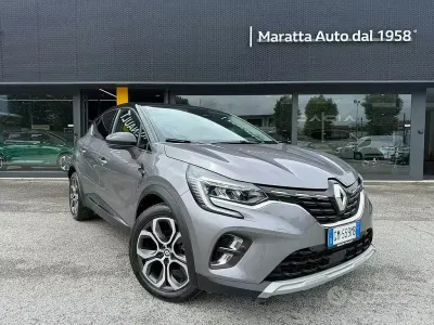 Usata Renault Captur Intens 101 CV (74 kW) 2023 SUV