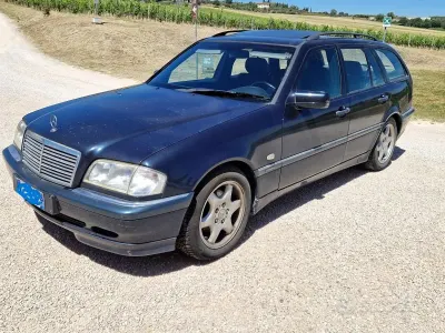 Usata Mercedes C250 Elegance 150 CV (110 kW) 1997 Bluazzurro Station wagon