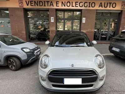 Usata Mini One Cabriolet Hype 102 CV (75 kW) 2018 Grigio Cabrio