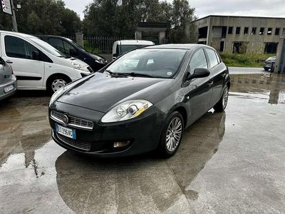 Usata Fiat Bravo Dynamic 120 CV (88 kW) 2010 Grigio Utilitaria