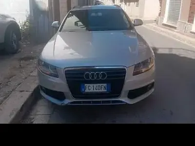 Usata Audi A4 143 CV (105 kW) 2017 Grigio Station wagon