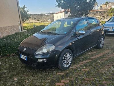 Usata Fiat Punto 95 CV (69 kW) 2012 Nero Utilitaria