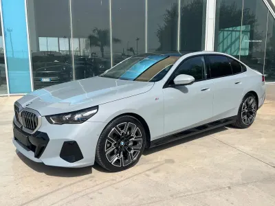 Usata BMW 540 M Sport 285 CV (209 kW) 2025 Grigio Berlina