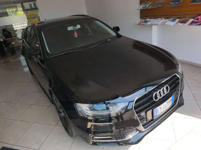 Usata Audi A4 Ambiente 136 CV (100 kW) 2015 Nero Station wagon