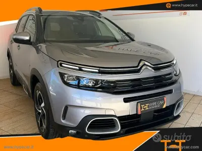 Usado Citroën C5 Aircross Shine 131 CV (96 kW) 2021 Gris SUV