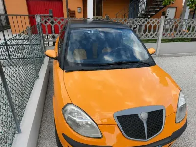 Usata Lancia Ypsilon