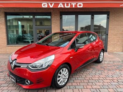 Usata Renault Clio IV 75 CV (55 kW) 2015 Rosso Berlina